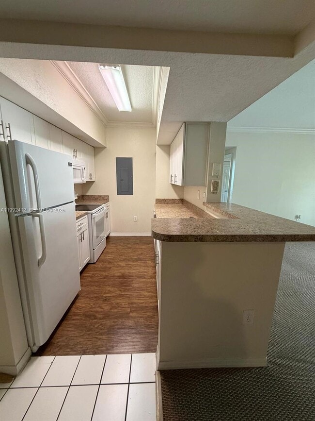 Photo - 200 SW 117th Terrace Unidad 10208