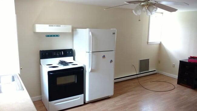 Photo - S Main St Marysville Unit Apt F