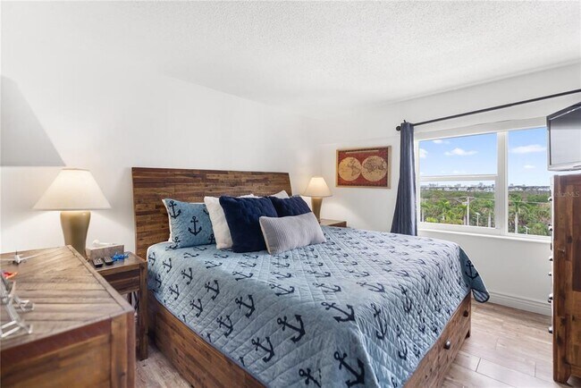 Photo - 1750 Benjamin Franklin Dr Unidad 6G