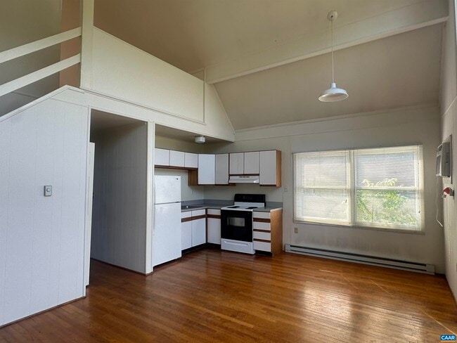 Photo - 2517 Eastham Hill