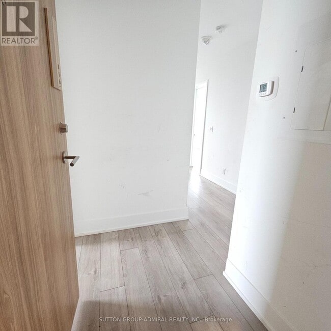 Photo - 3100 Keele St Unit 816