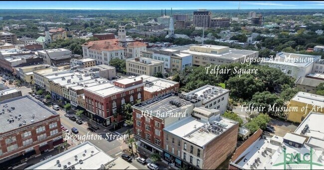 101 Barnard St Unit 300
