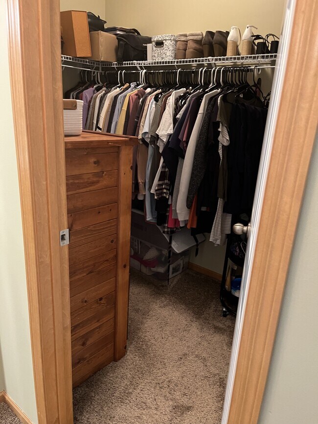 Photo - 15588 Emerald Dr N