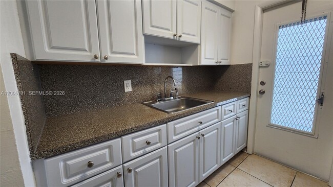 Photo - 1231 Pennsylvania Ave Unit 10