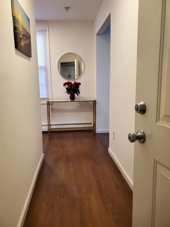 Photo - 128 Prospect Ave Unit 2R