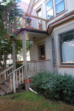Building Photo - augj6095 Unit Upper