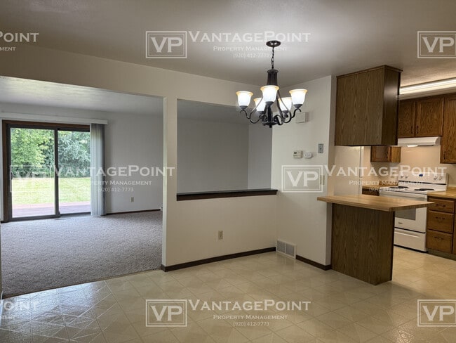 Photo - 1630 N Whitney Dr Unit 1