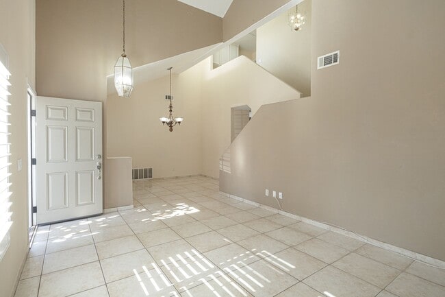 Photo - 3 bedrooms 2.5 bathrooms | Southwinds | Oxnard | Unfurnished