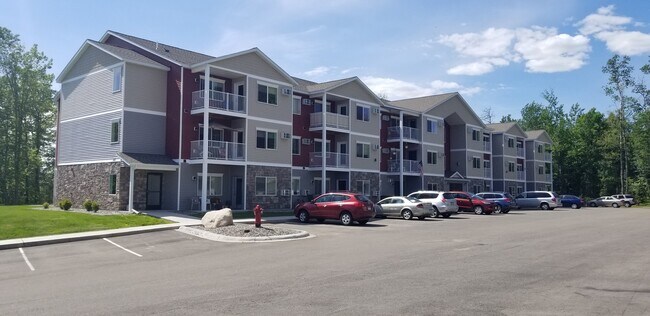 River Hills Apartments