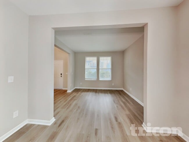 Photo - 3513 Diamond Springs Dr