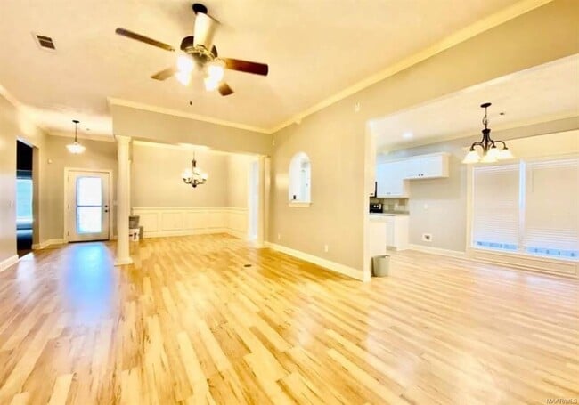 100 Brittany Dr S