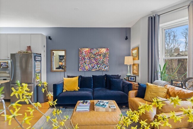 Photo - 114 W Concord St Unidad 2