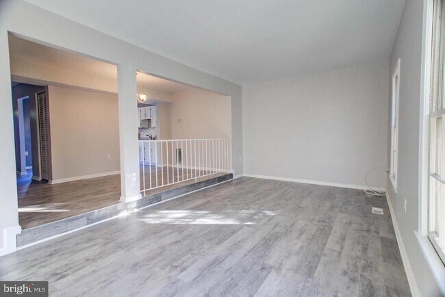 Photo - 5416 New London Park Dr