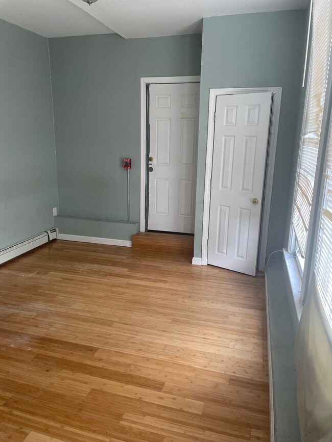 Photo - 8 Maple St Unidad 2