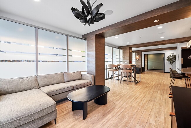 Photo - The Courtyards at 65th Street