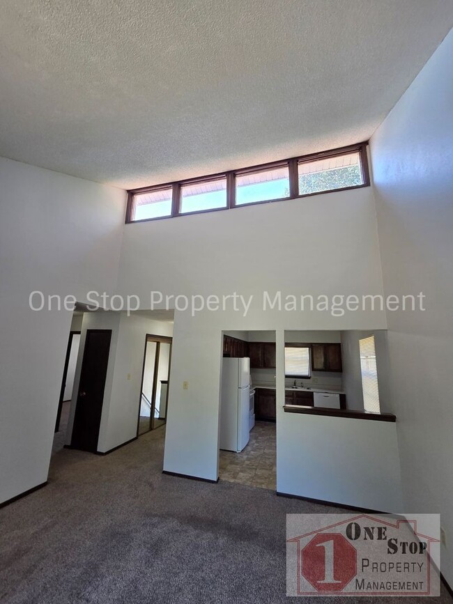 17312 East 49th St Ct S