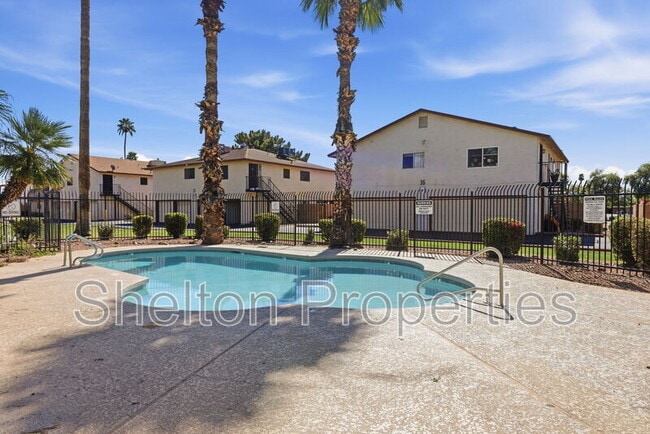 Photo - 860 E Brown Rd