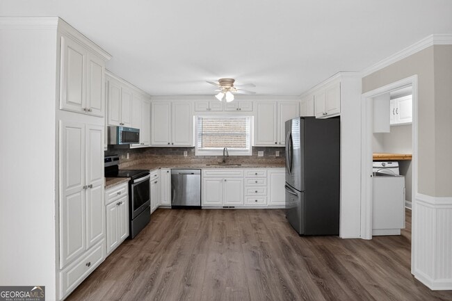 Photo - 3445 Johnson Ferry Rd NE