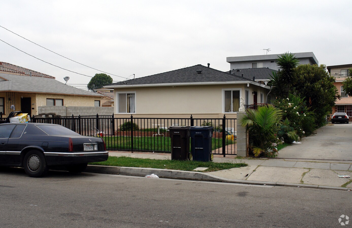 Photo - 4445 W 137th St