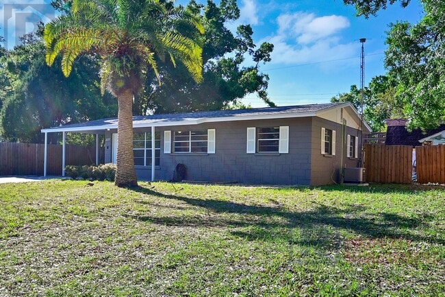 Photo - 3822 Gopher St