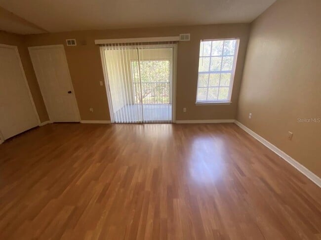 Photo - 5028 Park Central Dr Unit 2131