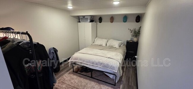 Photo - 3947 E Calvary Rd