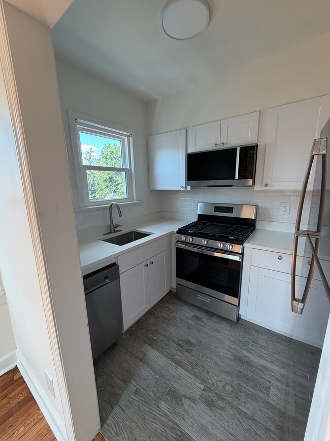 223 Bellevue Ave Unit 1