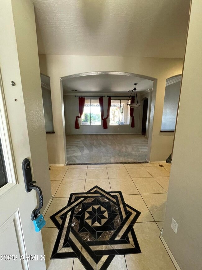 Photo - 10321 W Windsor Ave