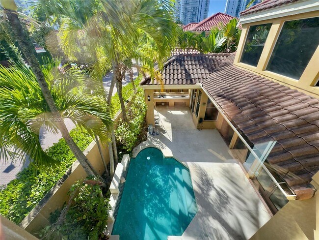 Building Photo - 3728 NE 208th Terrace