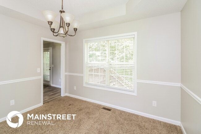 Photo - 203 Gilberts Way