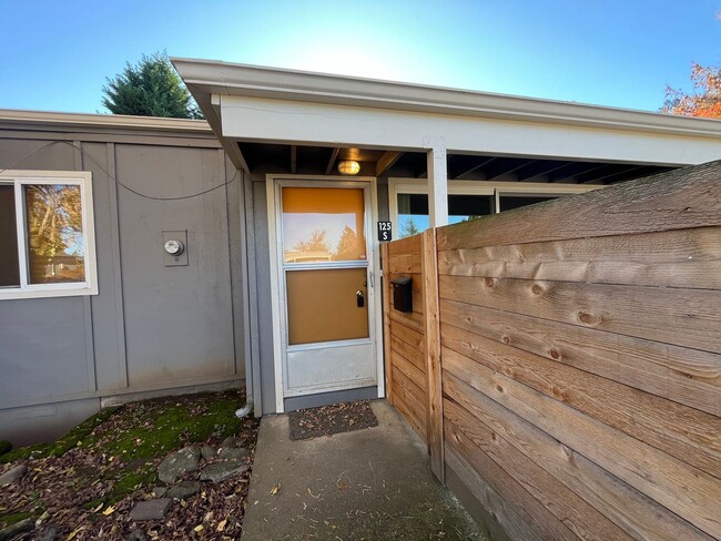 Large 2 BR 1 BA. Tabor/Montavilla! - Large 2 BR 1 BA. Tabor/Montavilla! Apartamento Unidad S