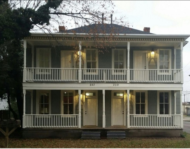 Photo - 259 Chautauqua Ave Unit 1