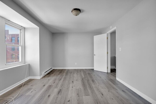 Photo - 830 Chestnut St Unit 3