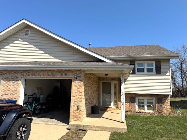 Photo - 962 Crestville Ct Townhome