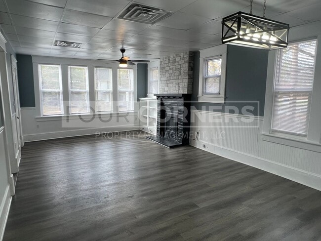 Photo - Lovely 1 Bedroom 1 Bath Apartment Unit B