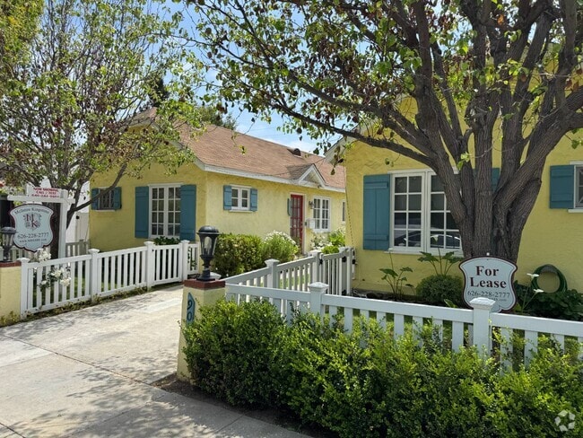 Building Photo - 9014 Rangely Ave Rental