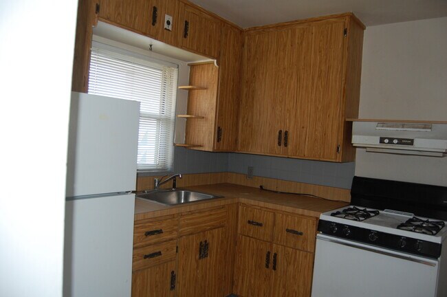 Photo - 117 E Park Ave Unidad 2