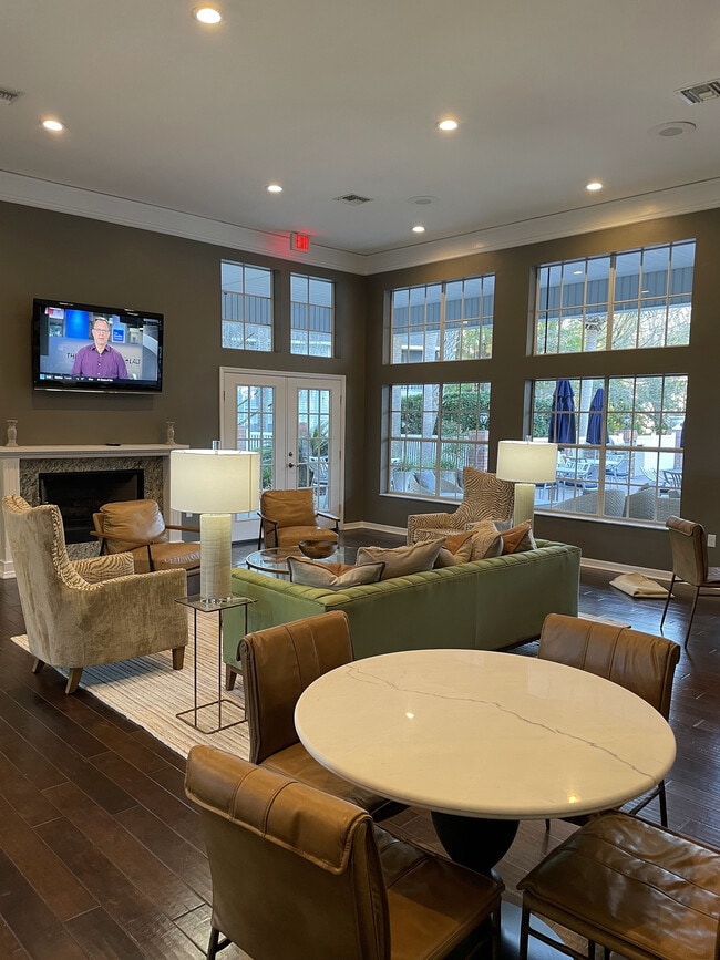 Photo - Huntington Lakes Apartments