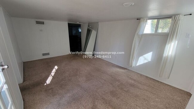 Photo - 360 1/2 Belford Avenue