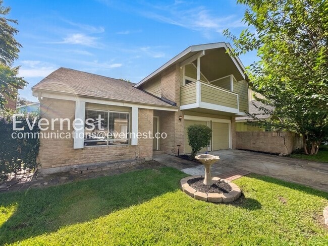 Photo - 2719 Meadowgrass Ln