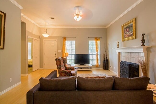 Photo - 1509 Treadwell St