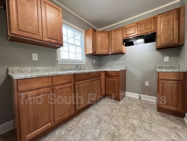 Photo - 2261 Alameda Cove