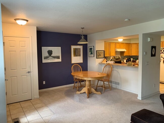 Photo - Beautiful 2 Bedroom, 2.5 Bath Townhome for Rent in Loveland!