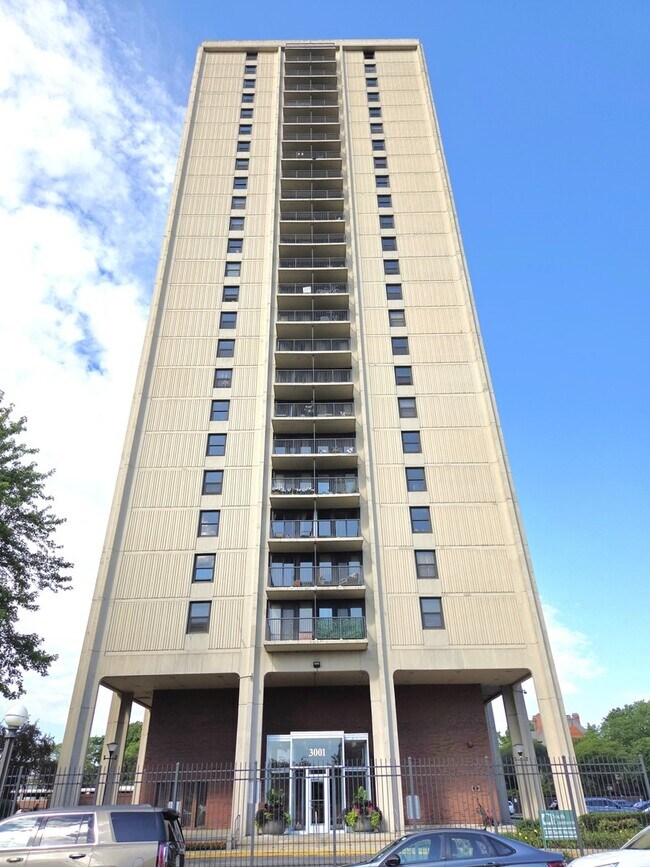 Building Photo - 3001 S Michigan Ave Unit 404 Rental