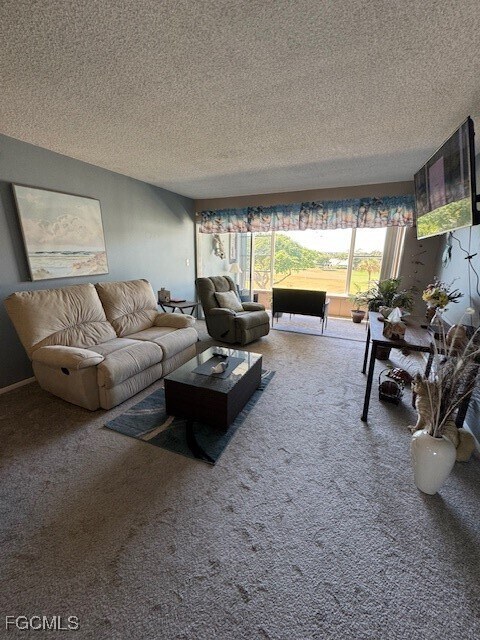 Photo - 6102 Augusta Dr Unit 305