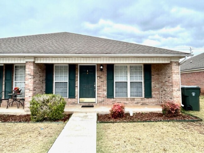 Photo - 131 Railroad Ridge Rd Apartment Unit 131 Railroad Ridge Road
