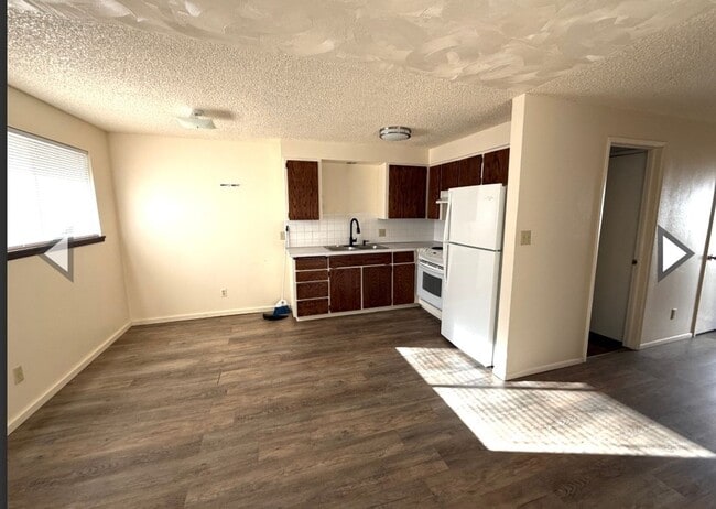 Building Photo - 316-318 Union St Unit 318