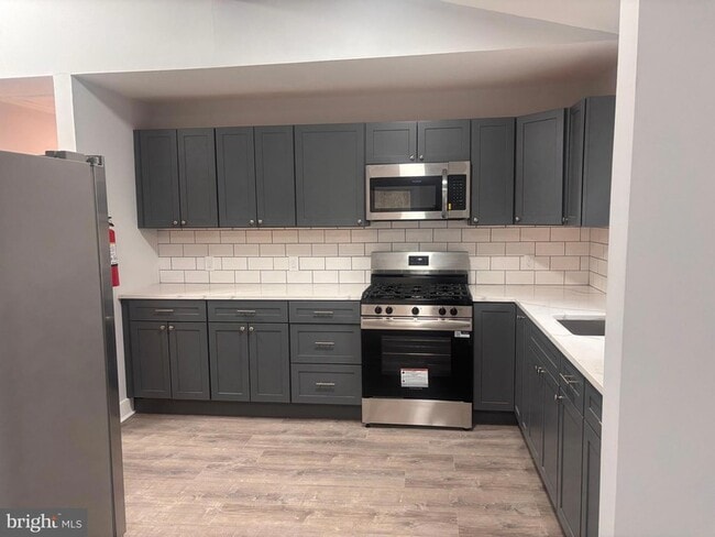 Photo - 308 Whitehall Rd