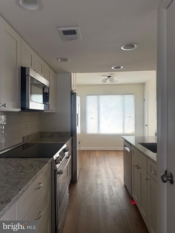 Photo - 13330 Aiken Pl