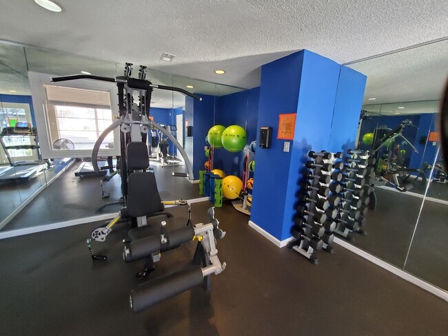 24 hr Gym